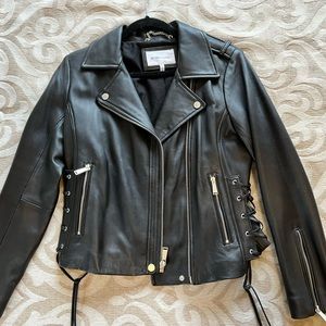 New BCBG Black Moto Zip Leather Jacket Size M soft 100% Lamb leather Jacket